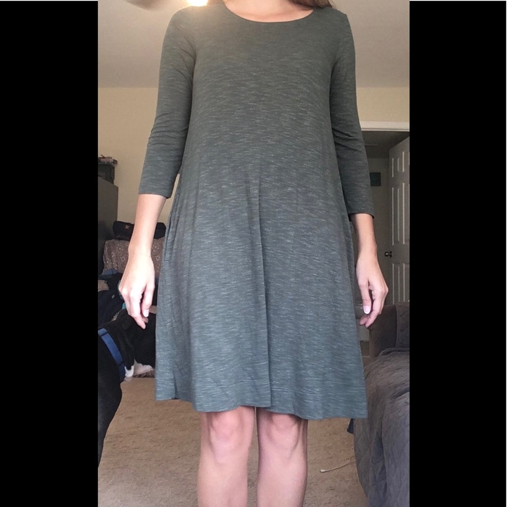 Gap olive green dress with pockets size: md